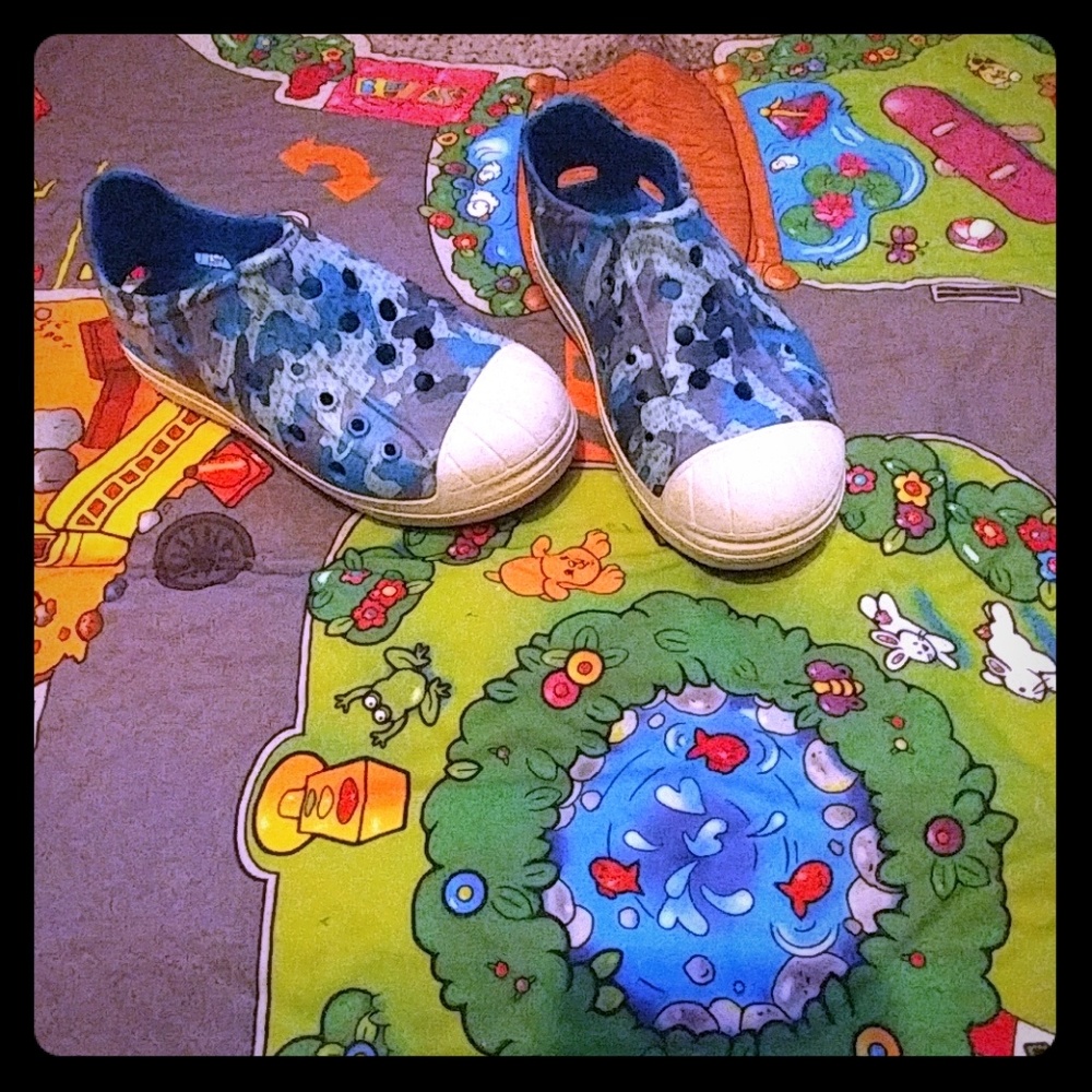 Crocs